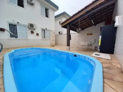 Casa com 3 Quartos à venda, 135m² no Estuário, Santos