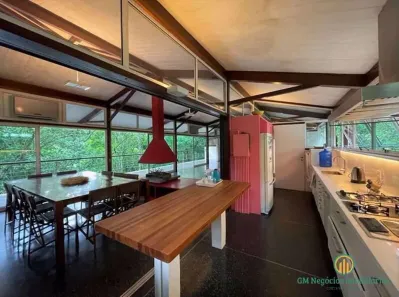 Casa com 3 Quartos à venda, 380m² no Chácara do Refúgio, Carapicuíba
