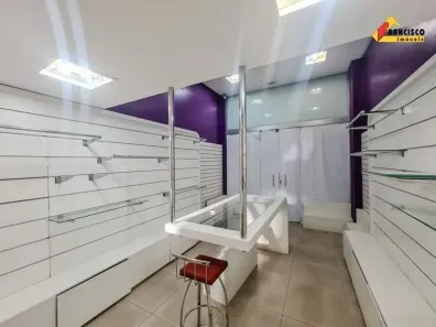 Ponto Comercial para alugar, 35m² no Santa Clara, Divinópolis