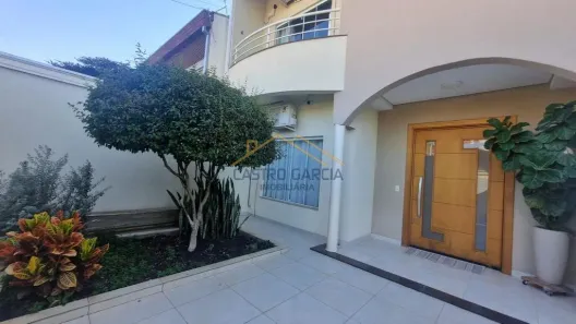 Casa com 4 Quartos à venda, 335m² no Parque Residencial Jaguari, Americana