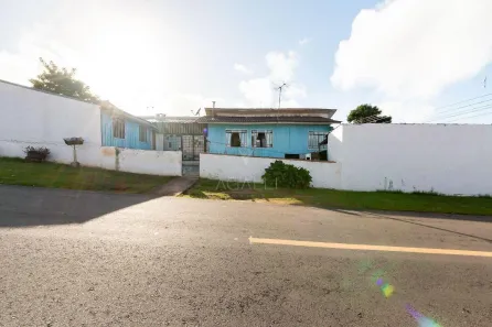 Lote/Terreno à venda, 384m² no Capão Raso, Curitiba