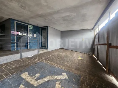 Imóvel Comercial com 1 Quarto para alugar, 384m² no Centro, Uberlândia