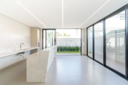 Casa com 3 Quartos à venda, 220m² no Conjunto Habitacional Alexandre Urbanas, Londrina