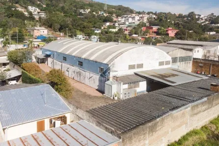 Galpão/Depósito/Armazém à venda, 2880m² no Agronomia, Porto Alegre