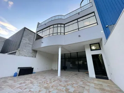 Prédio Comercial para alugar, 130m² no Vila Maringá, Jundiaí