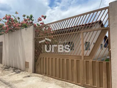 Casa com 3 Quartos à venda, 141m² no Jardim Santo Antônio, Goiânia