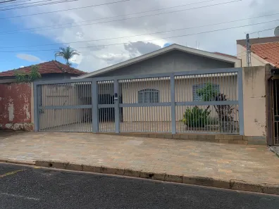 Casa com 3 Quartos à venda, 197m² no Jardim Soraia, São José do Rio Preto