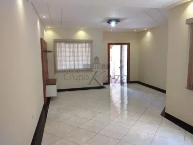 Sobrado com 3 Quartos à venda, 140m² no Jardim República, São José dos Campos