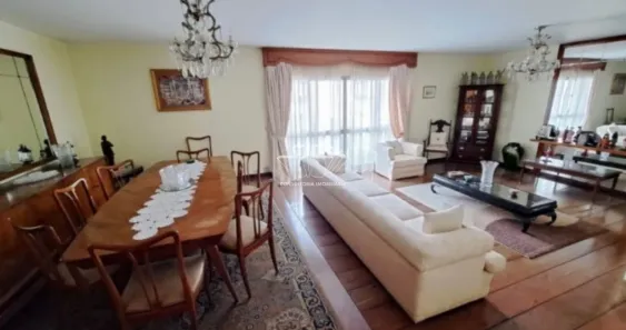 Apartamento com 3 Quartos à venda, 200m² no Aclimação, São Paulo