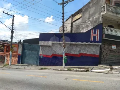 Galpão/Depósito/Armazém à venda, 430m² no Jardim Caguassu, São Paulo
