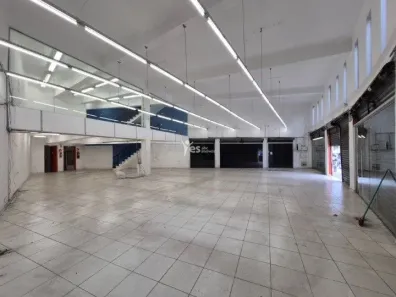 Prédio Comercial para alugar, 730m² no Santa Terezinha, Santo André