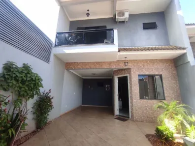Sobrado com 3 Quartos à venda, 116m² no Parque Verde, Cascavel