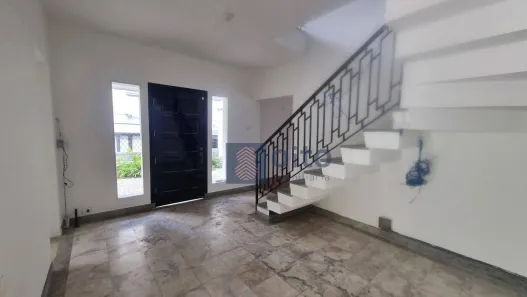 Casa com 4 Quartos para alugar, 302m² no Pacaembu, São Paulo