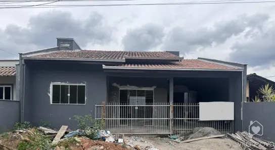Casa com 2 Quartos à venda, 90m² no Vila Nova, Joinville