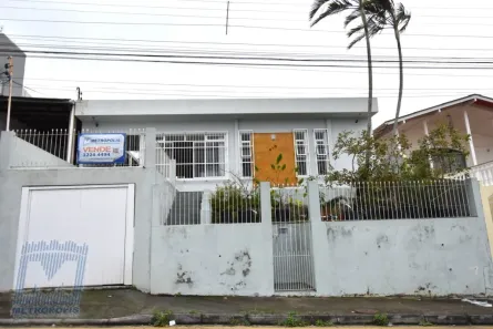 Casa com 3 Quartos à venda, 140m² no Barreiros, São José