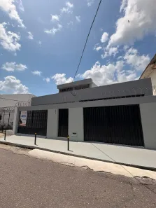Sobrado com 3 Quartos à venda, 264m² no Batista Campos, Belém