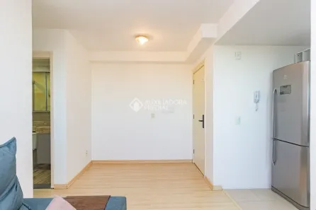 Apartamento com 2 Quartos para alugar, 55m² no Sarandi, Porto Alegre