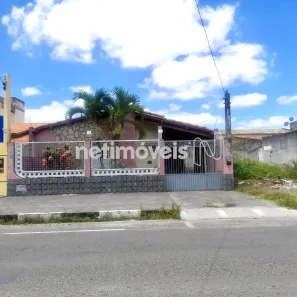 Casa com 3 Quartos à venda, 260m² no Capuchinhos, Feira de Santana
