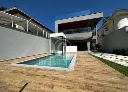 Casa de Condomínio com 4 Quartos à venda, 172m² no Barra da Tijuca, Rio de Janeiro