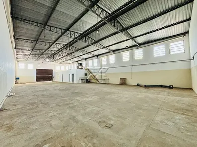 Galpão/Depósito/Armazém à venda, 517m² no Vila Industrial, Rio Claro