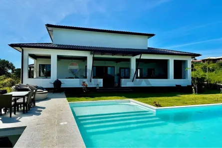 Casa de Condomínio com 10 Quartos à venda, 1343m² no Golfe, Armação dos Búzios
