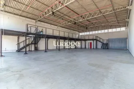 Ponto Comercial para alugar, 438m² no São João, Porto Alegre