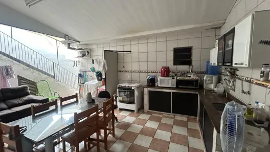 Casa com 9 Quartos à venda, 187m² no Vila Liberdade, Presidente Prudente