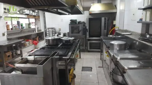 Ponto Comercial à venda, 252m² no Benfica, Rio de Janeiro