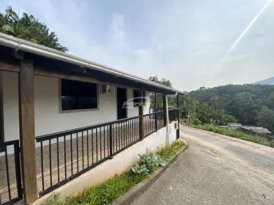 Casa com 2 Quartos para alugar, 60m² no Itoupava Central, Blumenau