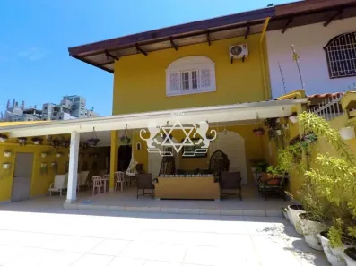 Sobrado com 3 Quartos à venda, 167m² no Jardim Jaqueira, Caraguatatuba