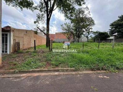 Lote/Terreno à venda, 300m² no Jardim Santa Mônica, Botucatu