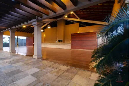 Casa de Condomínio com 4 Quartos para alugar, 200m² no Beija-Flor II, Uberaba