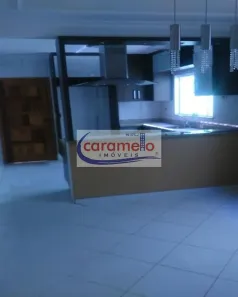Casa com 3 Quartos à venda, 230m² no Parque Maria Domitila, São Paulo
