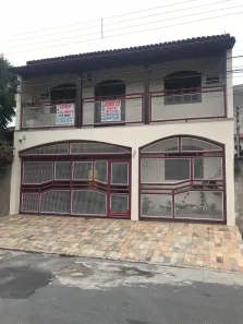 Casa com 5 Quartos à venda, 205m² no Jardim Califórnia, Contagem
