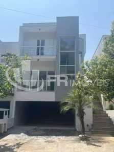 Casa de Condomínio com 3 Quartos à venda, 200m² no Wanel Ville, Sorocaba