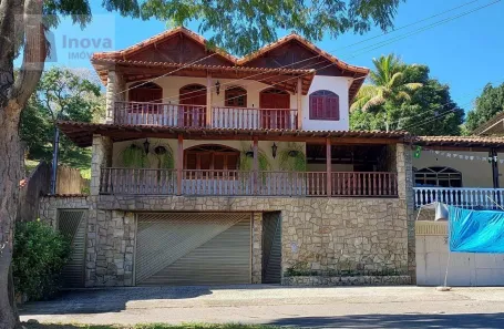 Casa com 5 Quartos à venda, 364m² no Santa Terezinha, Juiz de Fora