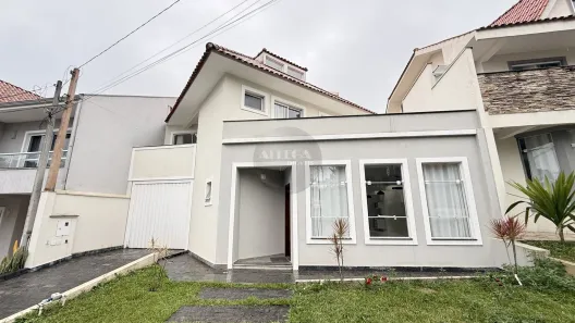 Casa de Condomínio com 4 Quartos para alugar, 404m² no Santo Inácio, Curitiba