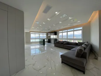 Apartamento com 4 Quartos à venda, 304m² no Agronômica, Florianópolis