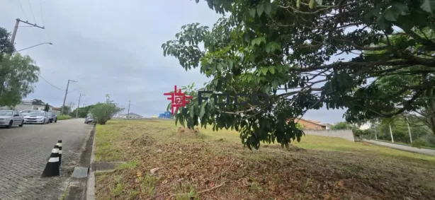Lote/Terreno à venda, 1411m² no Condomínio Colinas do Parahyba, São José dos Campos