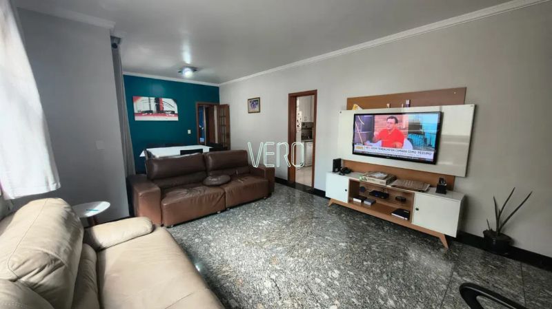 Apartamento com 5 quartos — Padre Eustáquio, Belo Horizonte