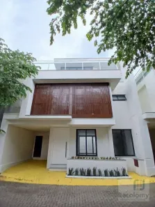 Casa de Condomínio com 5 Quartos à venda, 176m² no Camburi, São Sebastião