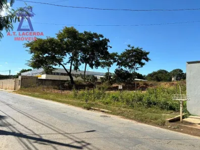 Lote/Terreno à venda, 4200m² no Santo Inácio, Montes Claros