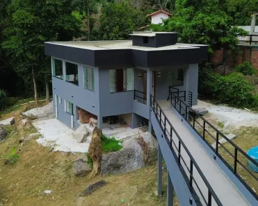 Casa de Condomínio com 4 Quartos à venda, 130m² no Recanto de Itaipuaçu (Itaipuaçu), Maricá
