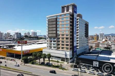 Sala Comercial para alugar, 33m² no Barreiros, São José