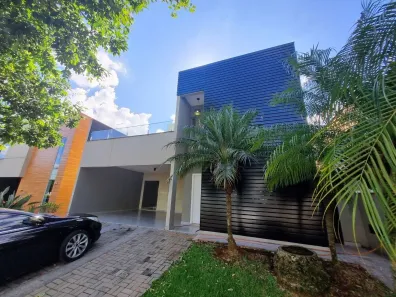 Casa com 3 Quartos para venda ou aluguel, 225m² no Esperança, Londrina