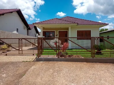 Casa com 2 Quartos à venda, 215m² no Linha Santa Cruz, Santa Cruz do Sul