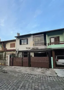 Sobrado com 3 Quartos à venda, 95m² no Santa Lúcia, Caxias do Sul