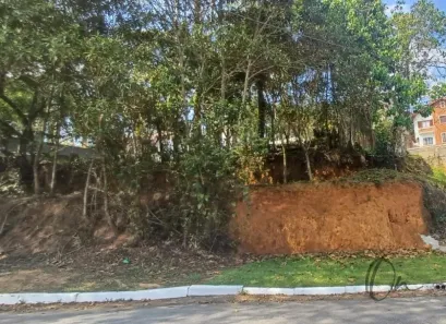 Lote/Terreno à venda, 657m² no São Paulo II, Cotia