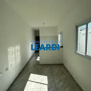 Apartamento com 2 Quartos para alugar, 25m² no Vila Tibiriçá, Santo André
