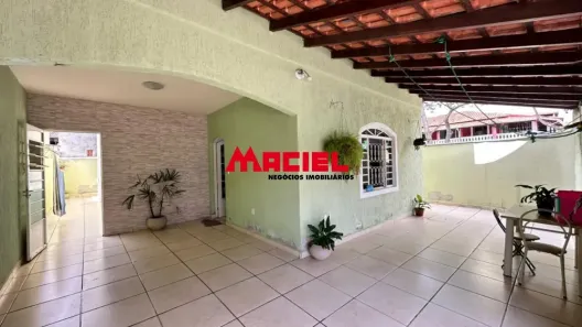Sobrado com 4 Quartos à venda, 156m² no Conjunto Residencial Dom Pedro I, São José dos Campos